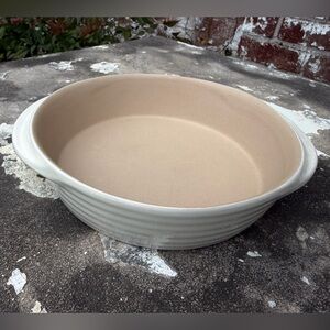 PAMPERED CHEF Stoneware Family Heritage 10” Round Deep Dish Baker New Traditions